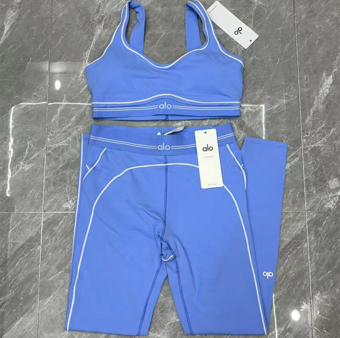 Alo Set